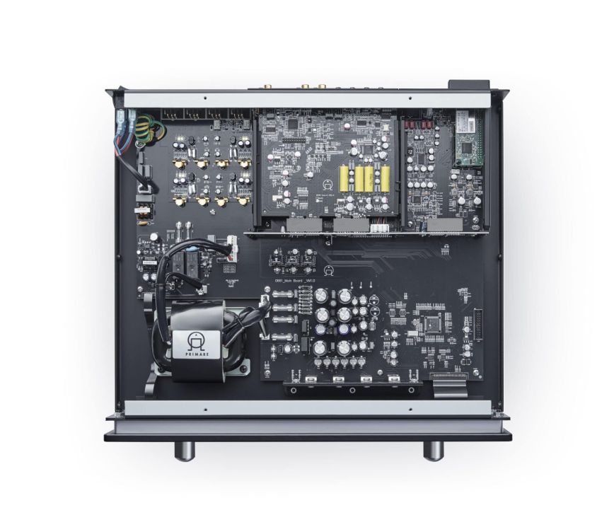 primare_pre35_dac_modular_preamplifier_and_digital_to_analog_converter_technology_inside_scaled_1_2048x1758.jpg