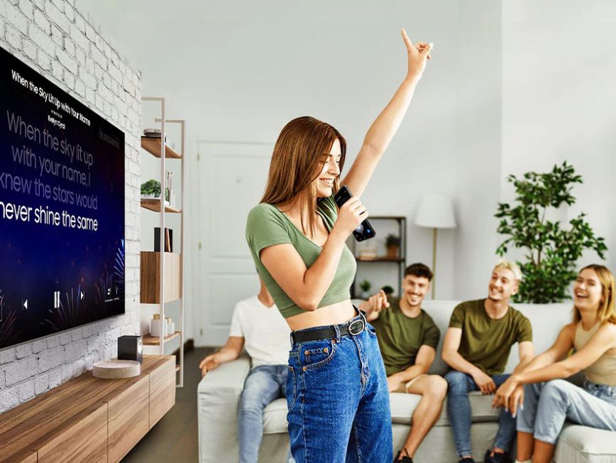 se_feature_transform_your_tv_into_a_karaoke_stage_545711795.jpg