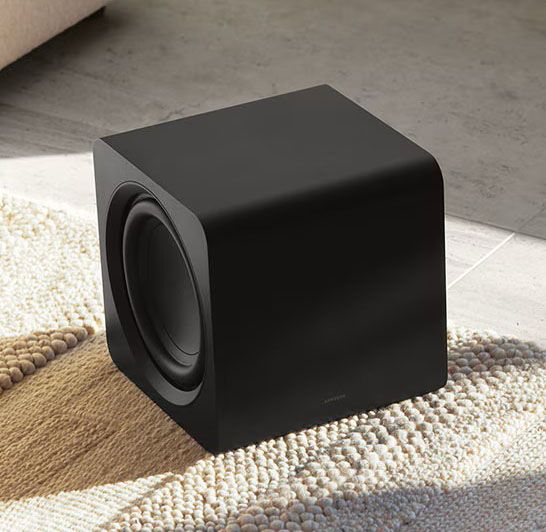 se_feature_new_subwoofer_546186614.jpg