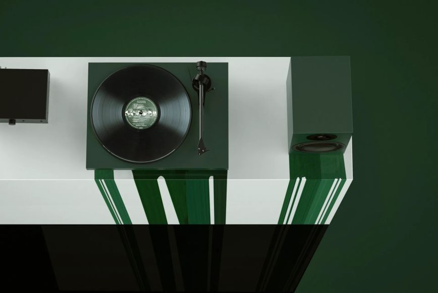colourful_audio_satinfirgreen_drip_scaled.jpg