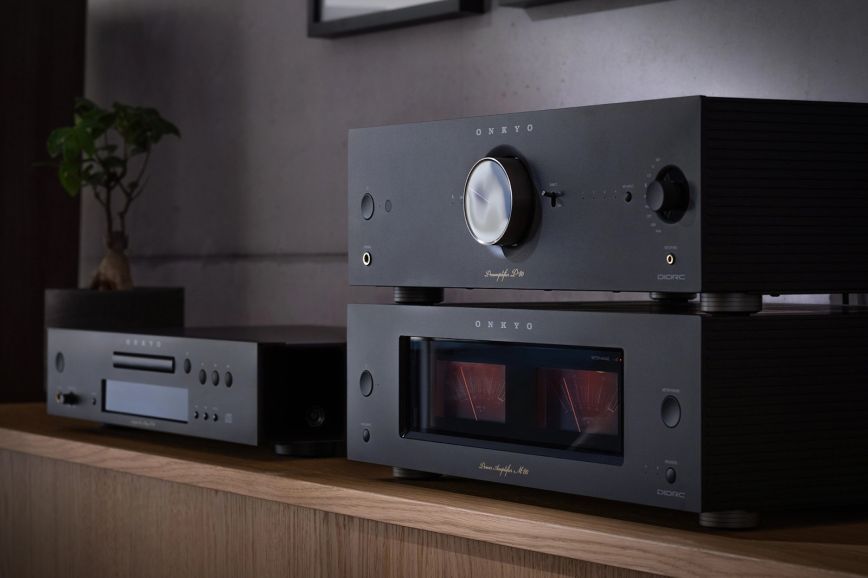 onkyo_icon_p_80_m_80_c_30_black_at_angle_with_bonsai_behind_and_p_80_in_foreground_2000x1333.jpg