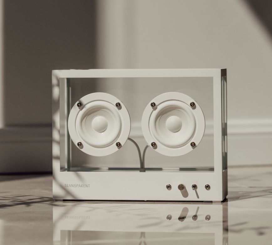 smalltransparentspeaker_04.jpg