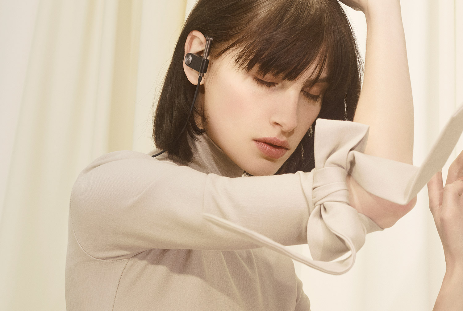 earset_5_l.jpg