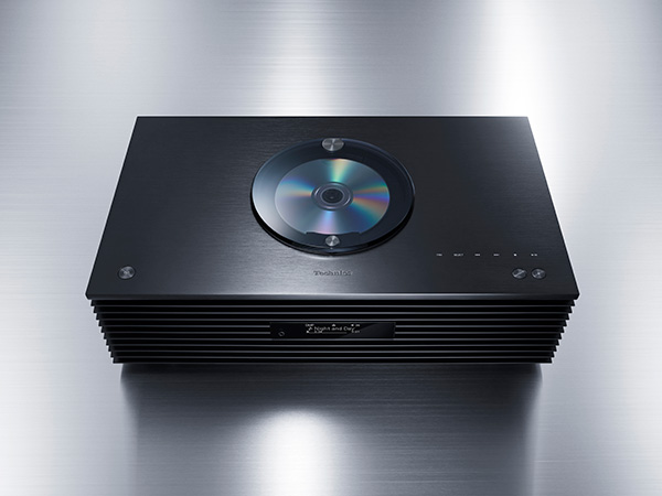 c70mk2_img7_1.jpg
