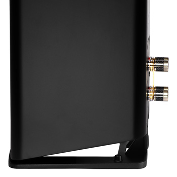 bottom_port_390.jpg