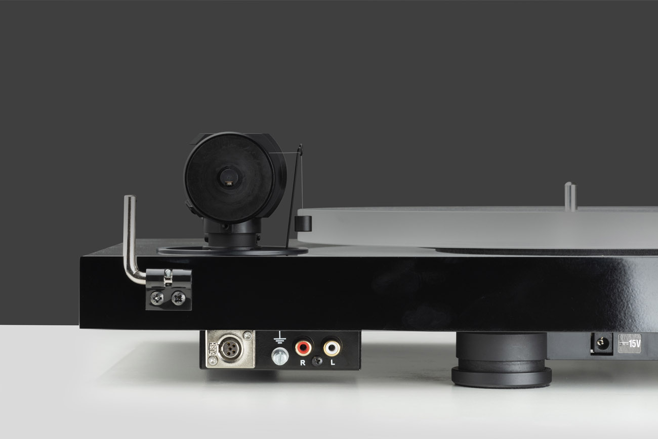 x1_balanced_backside_1300.jpg