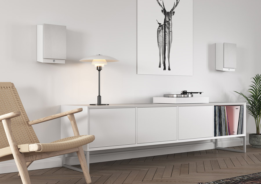 environment_sa_silverback1_speaker_white_hanging_900.jpg