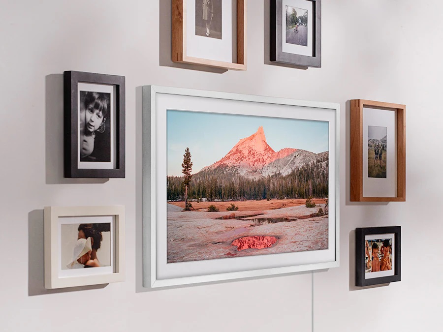 se_feature_slim_fit_wall_mount_536131382.jpg